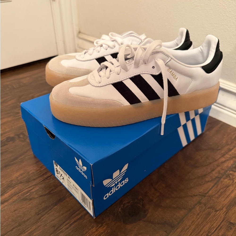 New with box Adidas Samba platform